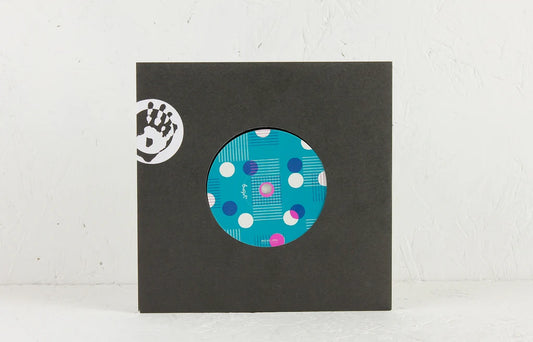 Funda negra del vinilo Banda Black Rio – Maria Fumaça / Mr. Funky Samba, con ventana circular y logotipo blanco.