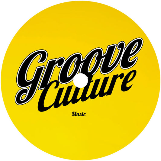 Lado logo del vinilo Definite Grooves – Disco Light EP de Groove Culture Music, con diseño amarillo intenso y el logotipo grande “Groove Culture Music” en negro, característico de la edición 12" EP.