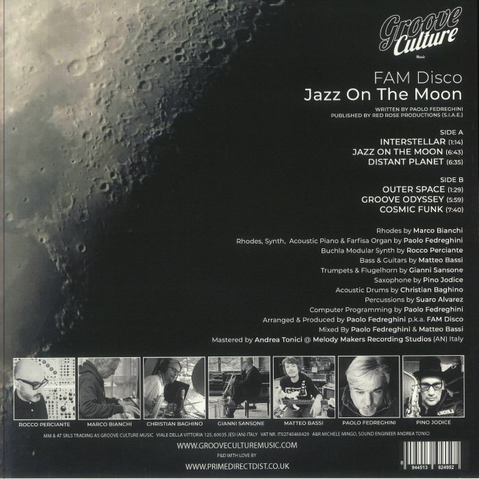 Portada trasera del vinilo FAM Disco – Jazz On The Moon lanzado por Groove Culture Music en formato 12", EP. Texto impreso: lista de temas, créditos de músicos y productores.