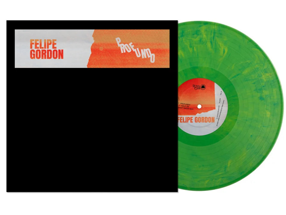 Vinilo en mármol verde con portada del miniálbum Profundo de Felipe Gordon lanzado por Royal Oak. Texto impreso: Felipe Gordon, Profundo.