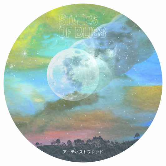Portada de vinilo Fred P. – States Of Bliss Pt. Two con arte cósmico, luna brillante y paisaje onírico.