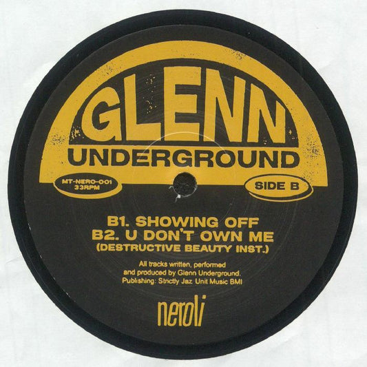 Etiqueta del lado B del vinilo. Contiene los temas "Showing Off" y "U Don't Own Me (Destructive Beauty Inst.)". Vinilo de Glenn Underground – Mother Tongue X Neroli EP lanzado por Mother Tongue Records y Neroli.
