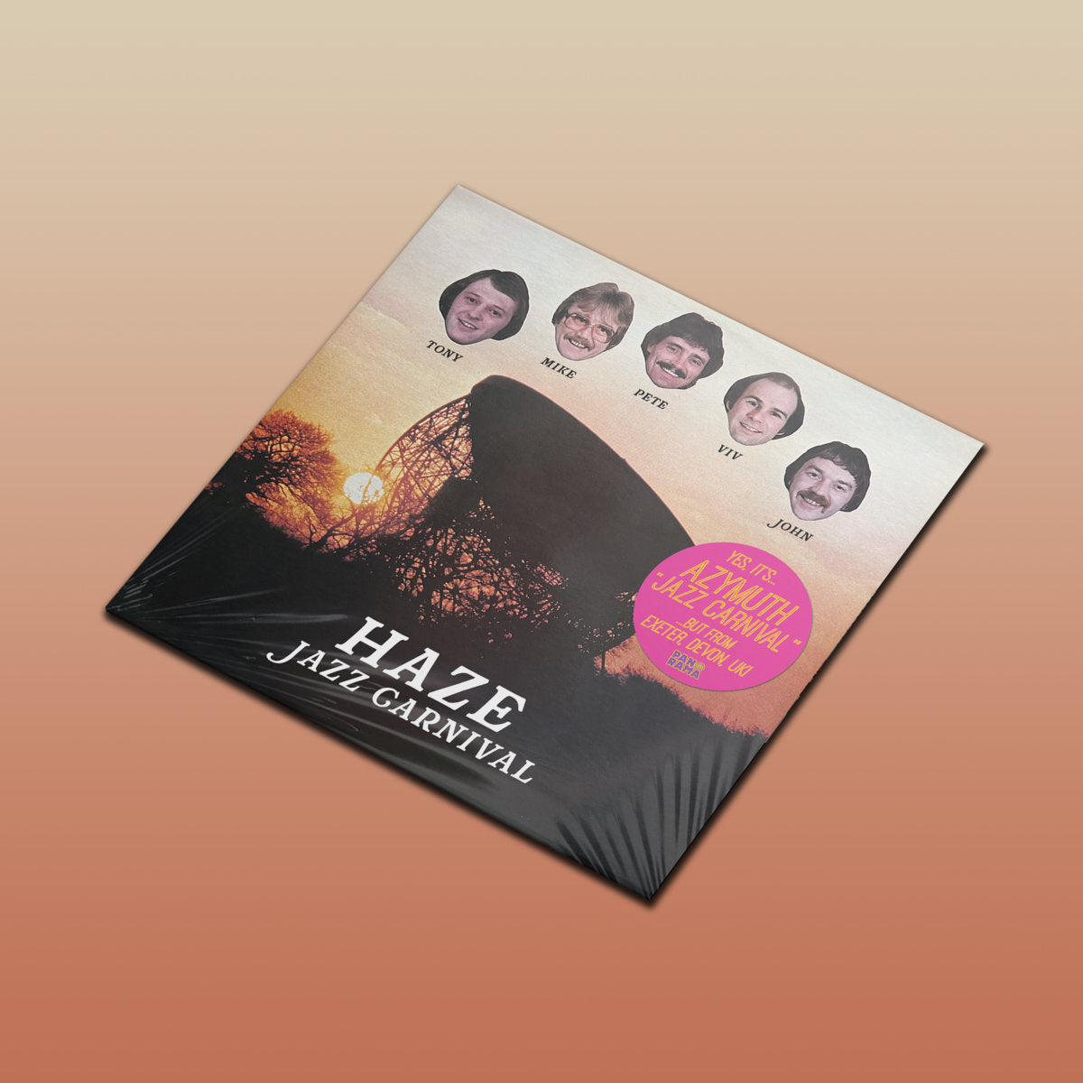 Vinilo Haze – Jazz Carnival completo en funda con portada al atardecer y adhesivo promocional, reedición Panorama 7", 45 RPM.