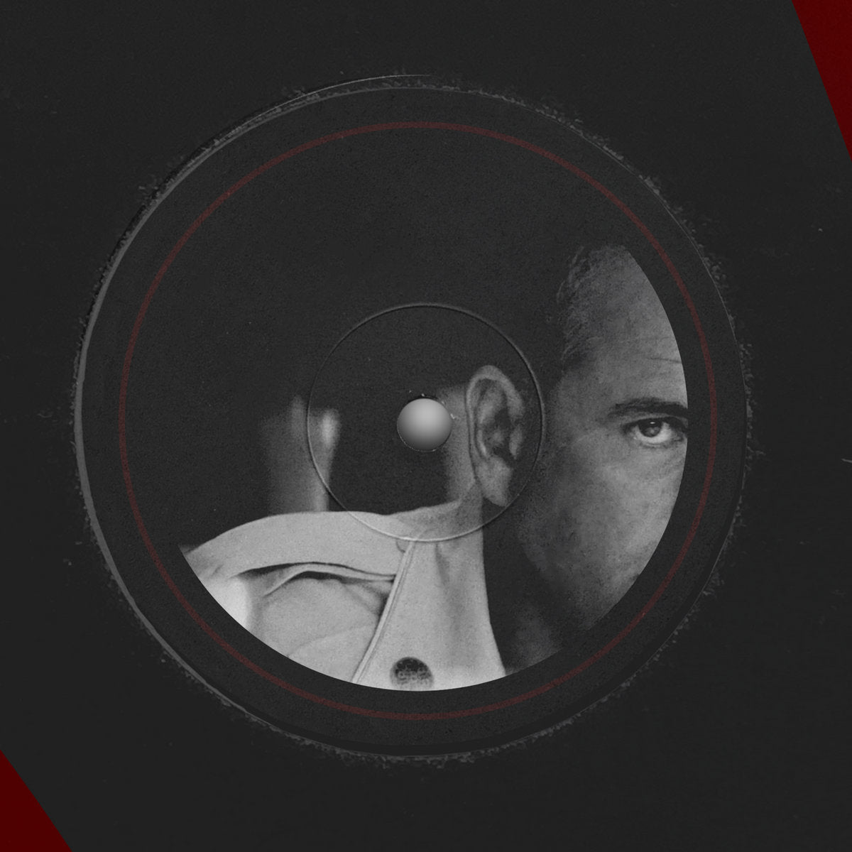 Etiqueta lado B del vinilo Instruments Of Rapture – Prolonged Resistance en 12", fotografía en blanco y negro con retrato masculino.