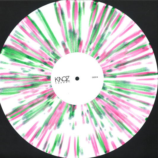 Vinilo 12" salpicado blanco con diseño radial rosa y verde del disco Kerri Chandler Feat. Nae (SA) – Caged Bird, lado A sin créditos visibles.