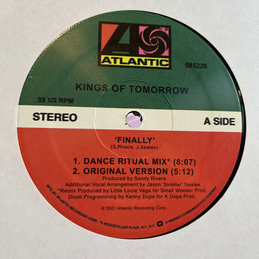 Portada delantera del vinilo Kings of Tomorrow - "Finally" (Atlantic, 12"). Diseño con logo de Atlantic y colores clásicos.