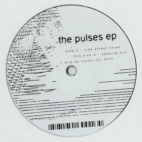 Portada del vinilo Losoul – The Pulses EP, lanzado por Another Picture en formato 12". Diseño minimalista con el título y lista de pistas impresos en la etiqueta.