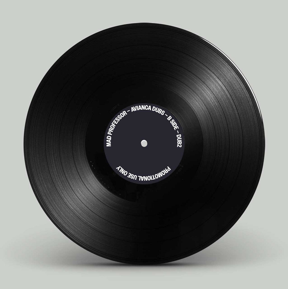 Etiqueta del lado B del vinilo Mad Professor – Avianca Dubs Vol. 1, destacando la pista "B SIDE – DUB2" en letras blancas sobre fondo negro.