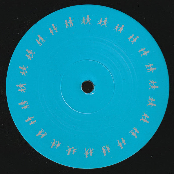 Etiqueta central azul del lado B del vinilo Pau Roca Feat. Laura Elle – Your Energy de Escola, decorada con figuras repetidas de niños caminando alrededor del borde.