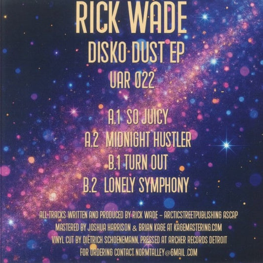 Contraportada de vinilo Rick Wade – Disko Dust EP con tracklist A1 So Juicy, A2 Midnight Hustler, B1 Turn Out, B2 Lonely Symphony y créditos del sello Upstairs Asylum Recordings.