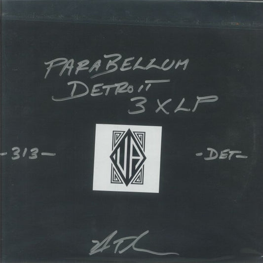 Portada del vinilo Rick Wilhite & Delano Smith – Parabellum Detroit, compilación 3x12" de Upstairs Asylum Recordings, diseño minimalista en negro.