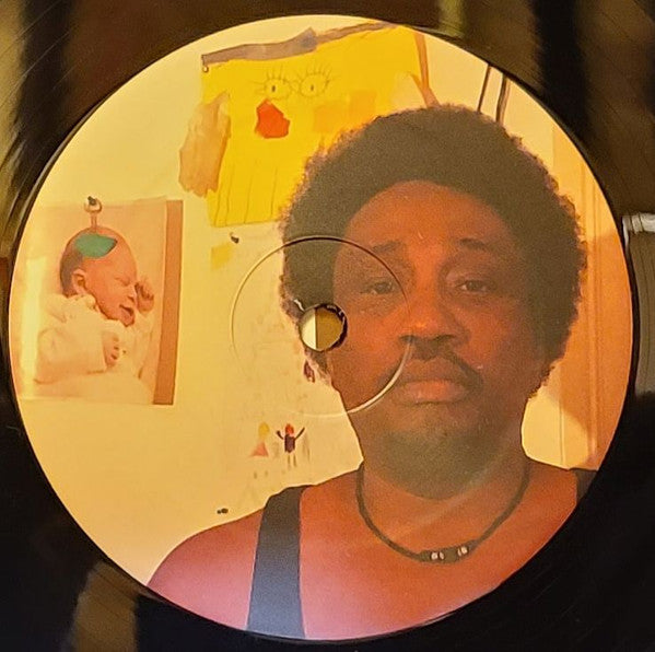 Etiqueta central lado A del vinilo Tyree Cooper – Classic Rewind Volume 1 con foto artística y diseño distintivo.