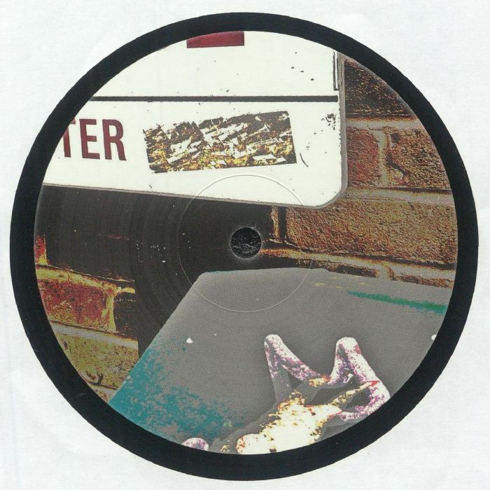 Portada trasera del vinilo Eukahouse Vaults 02 de Varios Artistas, editado por Endell Street en formato 12". Texto impreso: imagen artística con detalles visuales sobre ladrillos, señal y una figura distorsionada.