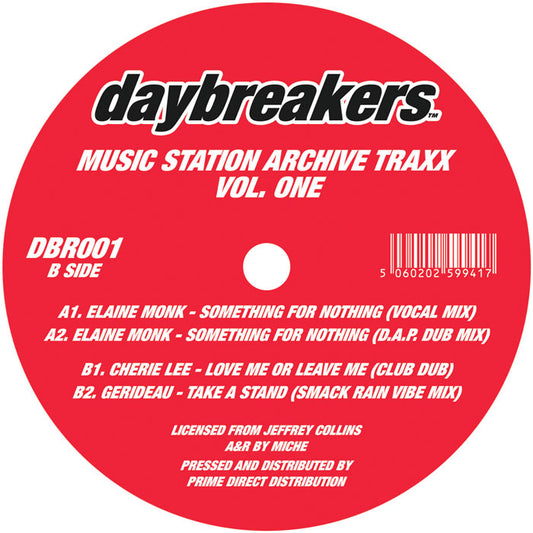 Etiqueta del lado A del vinilo de 12", sin texto visible. Varios Artistas – Music Station Archive Traxx Vol. One publicado por Daybreakers.
