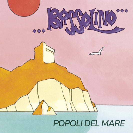 Ilustración costera con tonos rosados y naranjas en la portada del vinilo Bassolino – Popoli Del Mare / Baid Alik editado por Jakarta Records, con arte minimalista y un estilo mediterráneo muy distintivo.