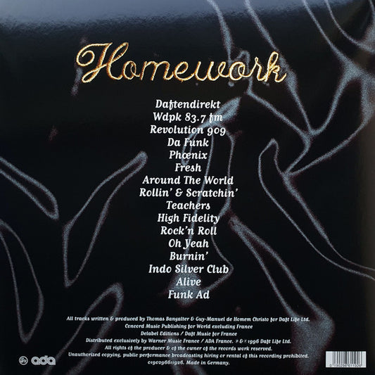 Contraportada del vinilo Daft Punk – Homework mostrando la lista de canciones con tipografía dorada sobre fondo satinado. Edición doble LP por Soma Quality Recordings.