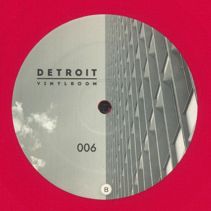Lado B del vinilo Dj Roach & Isaac Prieto – Source Of Truth EP, etiqueta minimal con logo Detroit Vinyl Room, número 006 y foto arquitectónica en gris.
