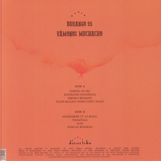 Contraportada del vinilo Durango 95 – Vámonos Muchacho LP Álbum: fondo naranja con tracklist completa, créditos de producción y diseño del sello discográfico.