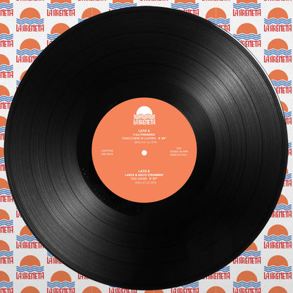 Vinilo 12" lado A F.lli Paradiso / Lance & Disco Strummer – Chiacchiere di Lavoro / Taxi Safari con label naranja La Sirenetta centrado sobre funda gráfica repetida.