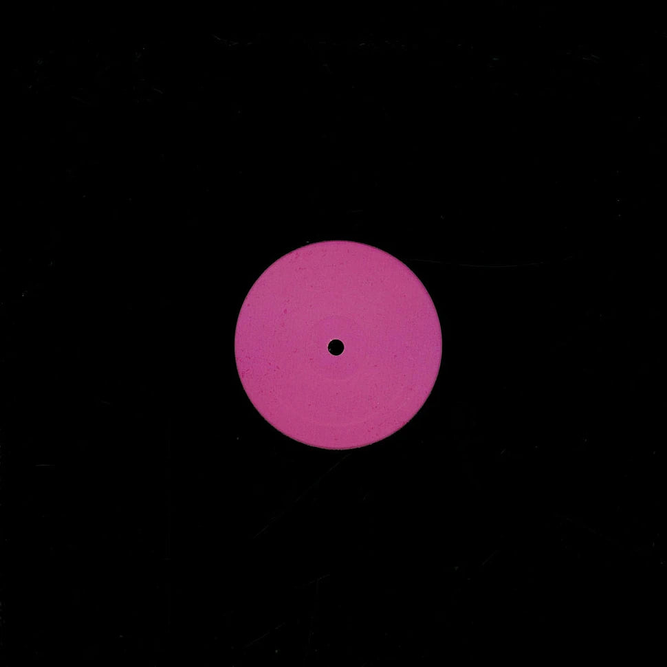 Contraportada del vinilo Gino / Satta Don Dada – The Pink Record: funda negra y etiqueta central rosa sin texto visible.
