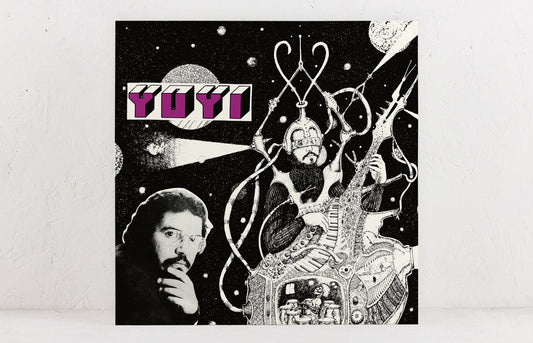 Funda frontal del vinilo Grupo Los Yoyi – Yoyi, fotografiada sobre fondo blanco con su portada completa.