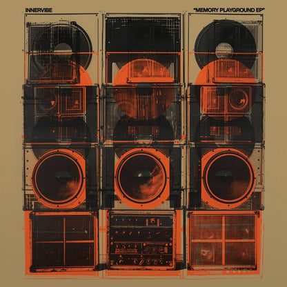 Portada del vinilo Innervibe – Memory Playground EP en Forbidden Dance, diseño retro con torres de altavoces serigrafiados en negro y naranja.