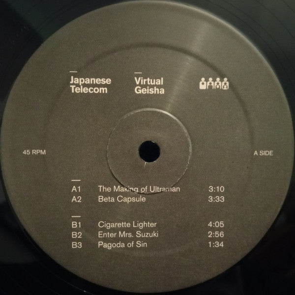 Etiqueta A del vinilo Japanese Telecom – Virtual Geisha con pistas A1 a B3, duraciones y crédito visual en formato 2x12 remasterizado.