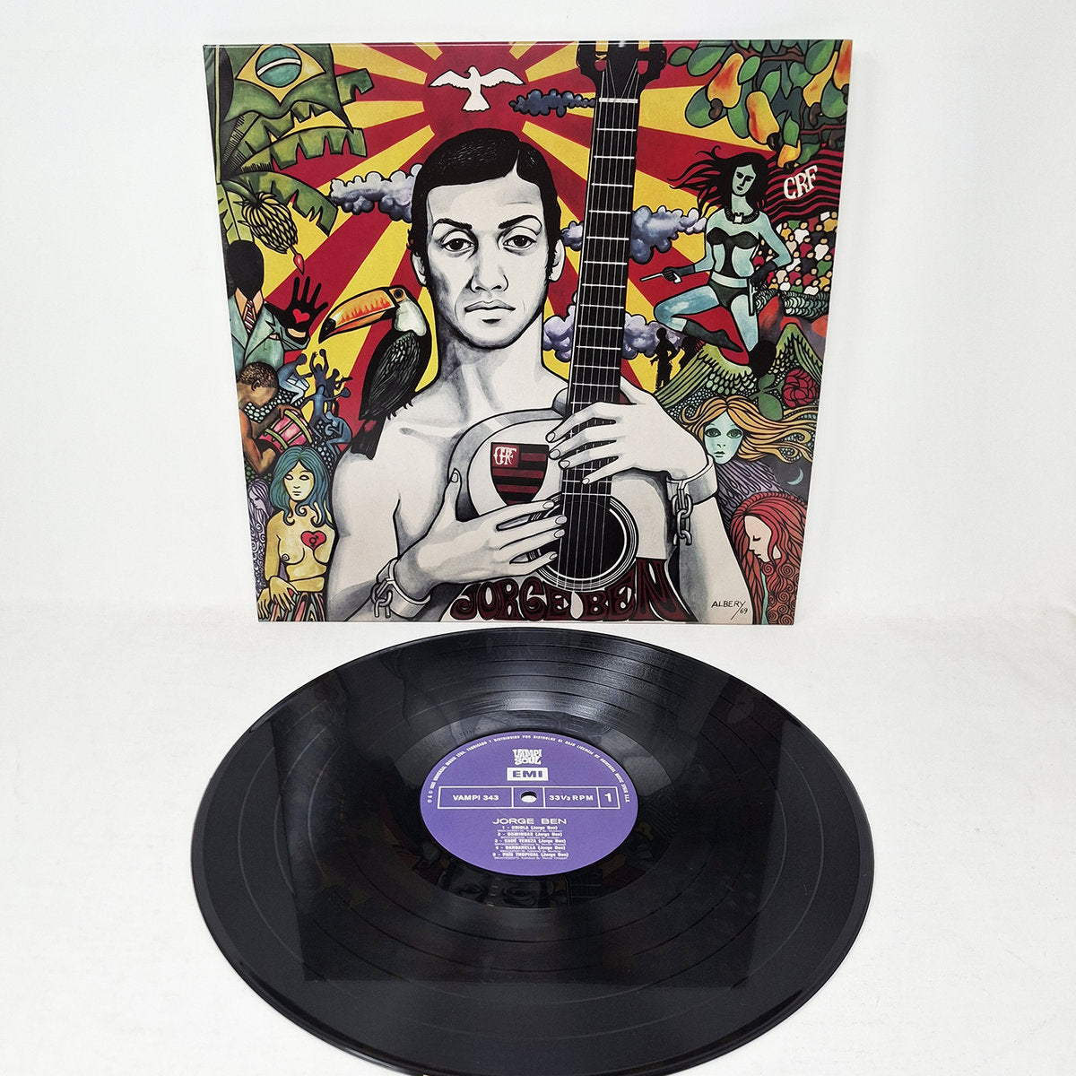 Vinilo Jorge Ben – Jorge Ben LP reedición Vampi Soul con portada frontal y etiqueta púrpura visible del lado A.