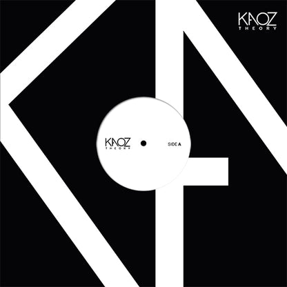 Portada del vinilo Kerri Chandler Feat. Rev F. L. Brown – Prayer con arte geométrico en blanco y negro y el distintivo logo de Kaoz Theory en la esquina superior.