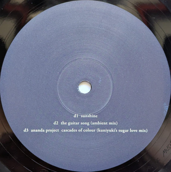 Etiqueta lado D del vinilo Kuniyuki Takahashi – We Are Together en Mule Musiq, con Sunshine, The Guitar Song y remix de Cascades of Colour.
