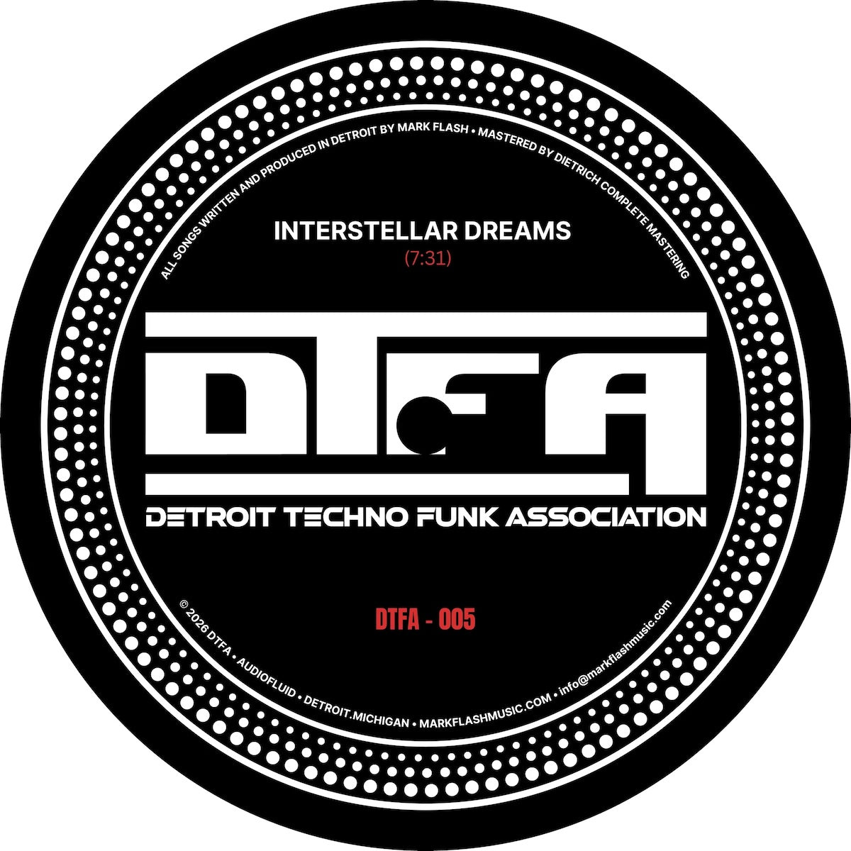 Lado A del vinilo Mark Flash – Interstellar Dreams / Midnight Scanner, con etiqueta negra y catálogo DTFA-005 en rojo.