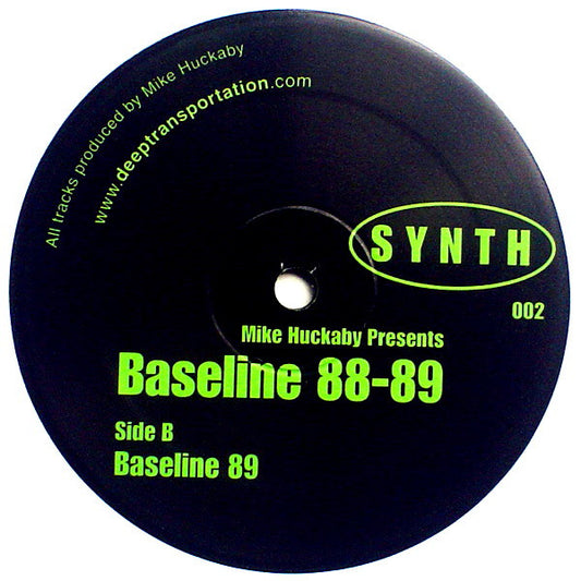 Contraportada del vinilo Mike Huckaby – Baseline 88-89 (12", S Y N T H). El vinilo presenta "Baseline 89" en el lado B.