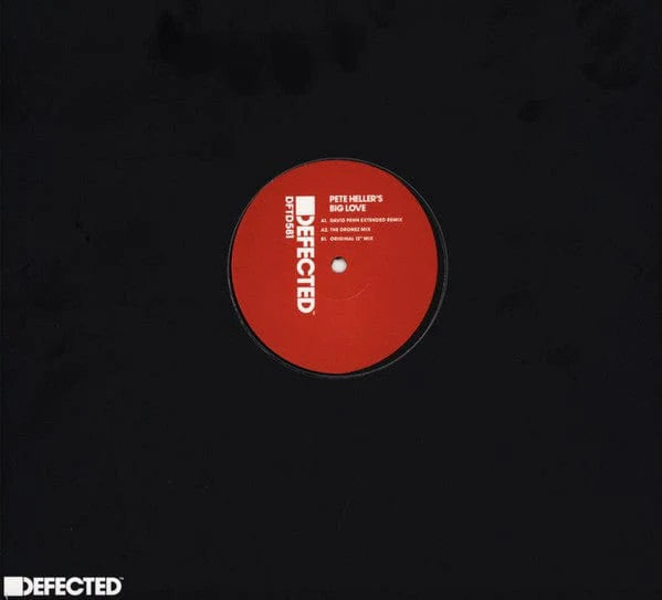 Funda frontal del vinilo Pete Heller's Big Love – Big Love en reedición 12" por Defected, con centro troquelado mostrando la etiqueta roja.