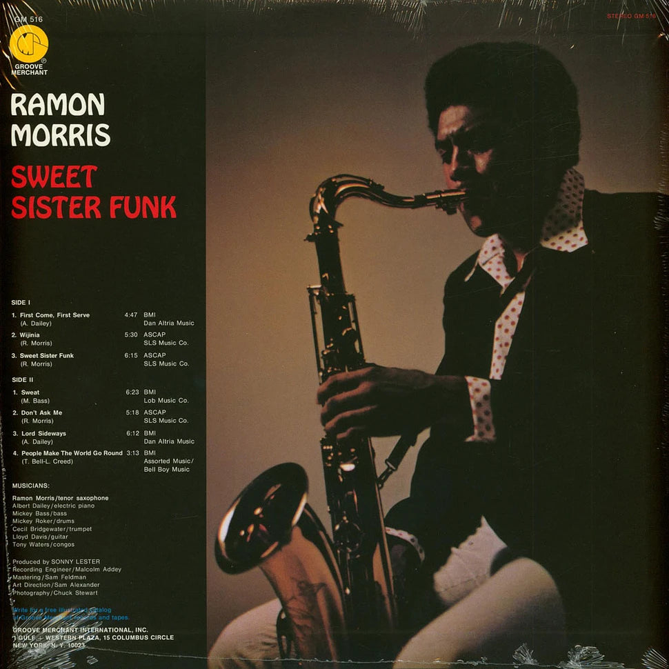 Contraportada del vinilo Ramon Morris – Sweet Sister Funk, foto tocando saxo y listado de temas, LP reedición Mr Bongo.