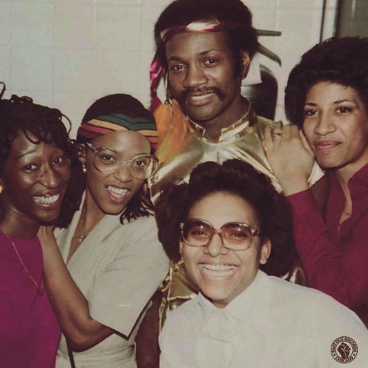 Portada del vinilo Richie Weeks – The Love Magician Archives Boogie & Post Disco NYC 1980-1983 Vol. 3 con foto vintage grupal.