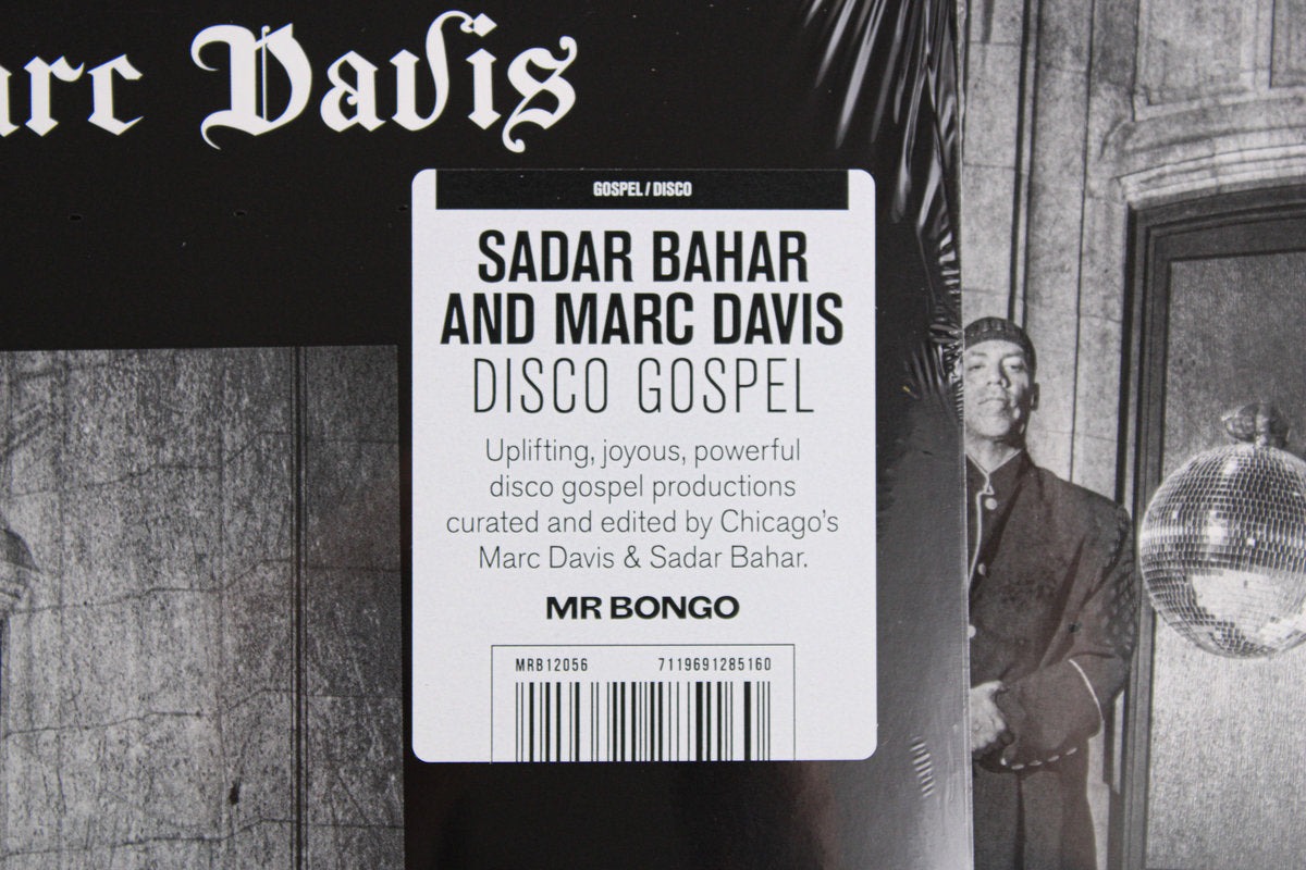 Detalle de la funda del vinilo Sadar Bahar And Marc Davis – Disco Gospel, con sticker de Mr Bongo y catálogo MRB12056.