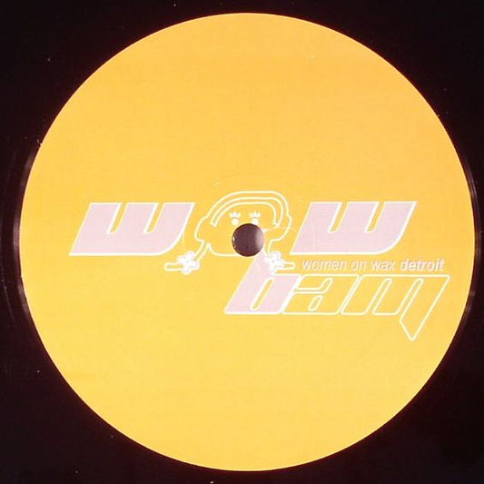 Etiqueta central lado B del vinilo Seeds – Equatorial en 12" de Women On Wax Recordings, diseño amarillo con logo WOW Bam en gran formato y estilo minimal.