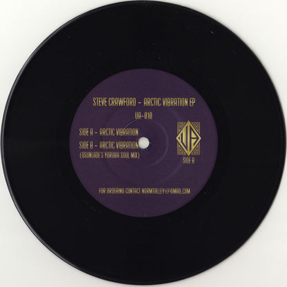 Lado A del vinilo 7" Steve Crawford – Arctic Vibration con etiqueta púrpura UA-010 y créditos impresos en dorado.