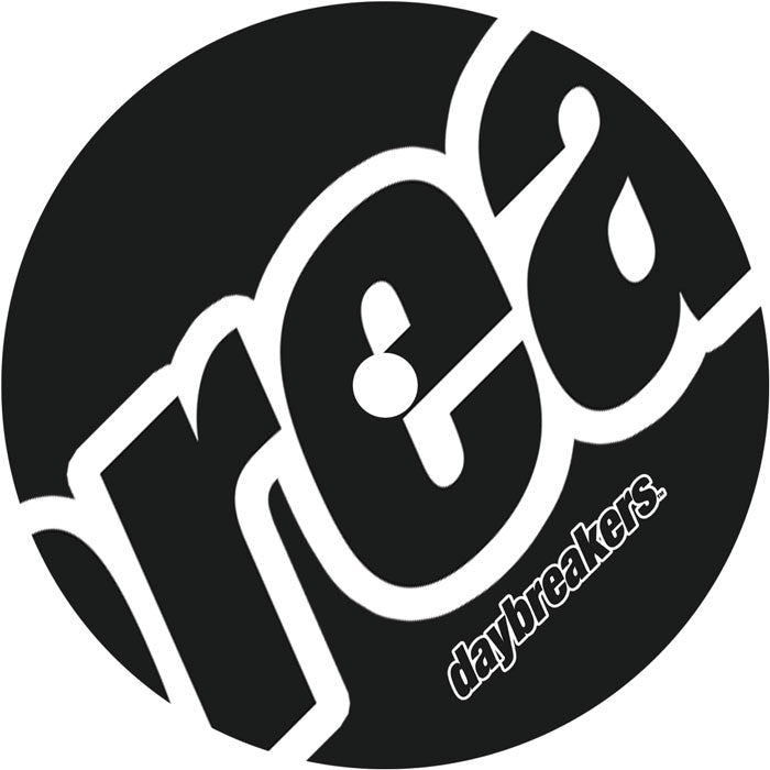 Lado A del vinilo The Nathaniel X Project – Music Station Archive Traxx Vol. Two con logo Daybreakers en diseño circular negro y blanco minimalista.