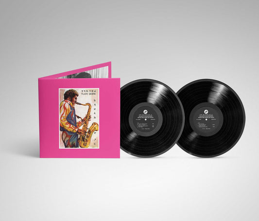 Vinilos Tilaye Gebre – Tilaye's Saxophone With The Dahlak Band abiertos, 2xLP Muzikawi con etiquetas centrales negras y diseño limpio.