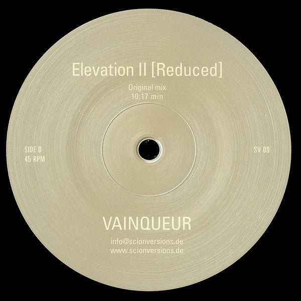 Lado D del vinilo Vainqueur – Reductions 1995-1991997 con Elevation II reduced original mix 10:17, 45 RPM y código SV 09 visible.