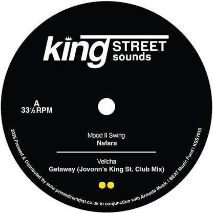 Lado A del vinilo Varios Artistas – King Street Sounds Sampler Vol. 7 con sello negro y créditos de Mood II Swing y Vellcha.