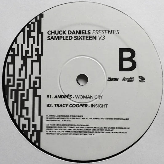 Lado B del vinilo Varios Artistas – Sampled Sixteen V.3: etiqueta blanca con pistas de Andrés y Tracy Cooper.