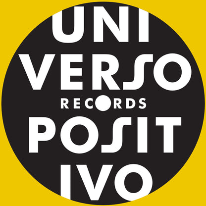 Lado B del vinilo Varios Artistas – Universo Positivo Remixed, etiqueta de Universo Positivo Records con logotipo tipográfico en gran formato.