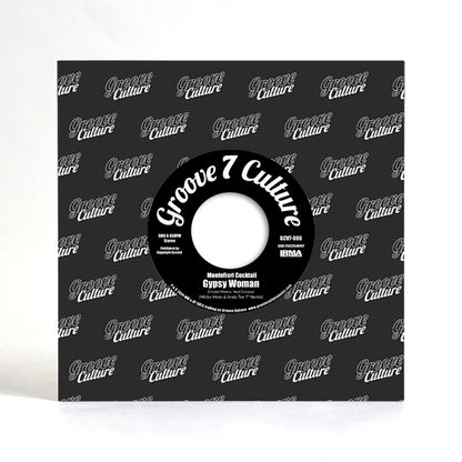Funda frontal del vinilo Various Artists – Gypsy Woman / Special Love en Groove 7 Culture 7", 45 RPM, con diseño repetitivo del logo en fondo negro.
