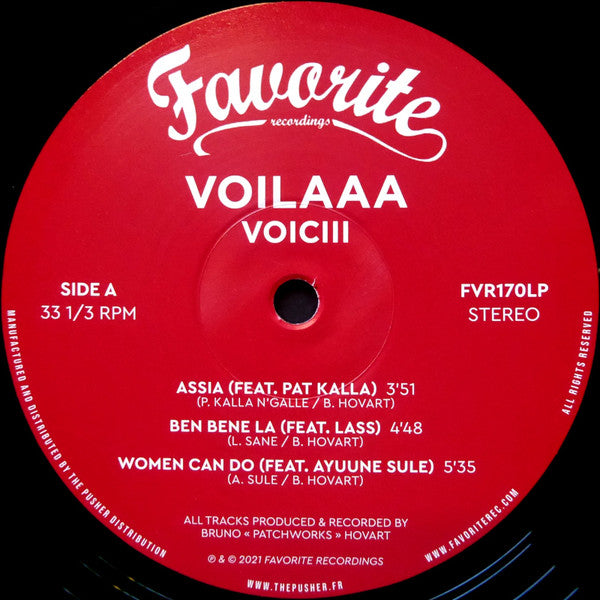 Lado A del vinilo Voilaaa – Voiciii en etiqueta roja Favorite Recordings con 3 temas y duraciones visibles.