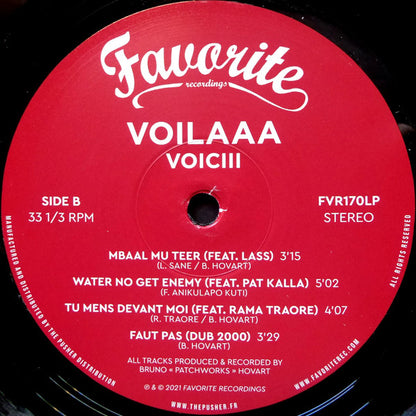 Lado B del vinilo Voilaaa – Voiciii con etiqueta roja, cuatro pistas listadas y tiempos detallados.